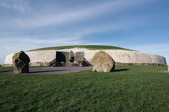 Boyne Valley Itinerary featuring Newgrange Passage Tomb