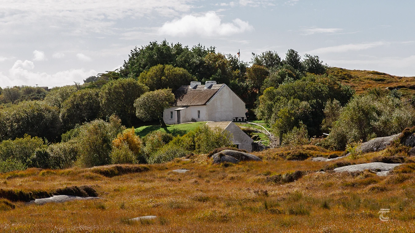 Patrick Pearse Cottage Teach an Phiarsaigh set in the beautiful Connemara Landscape
